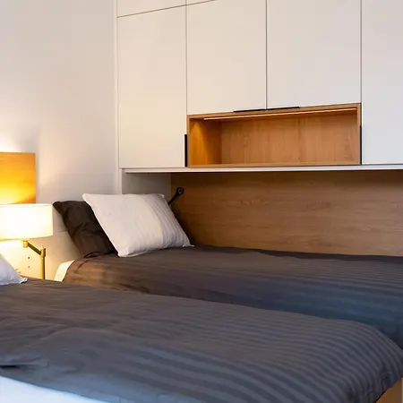 Апартаменты Masarykova - Modern 1-bedroom In Center & Free Parking