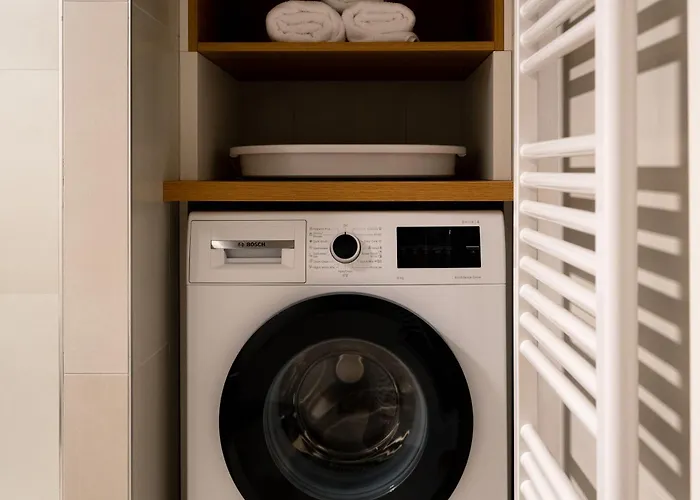 Masarykova - Modern 1-bedroom In Center & Free Parking Апартаменты