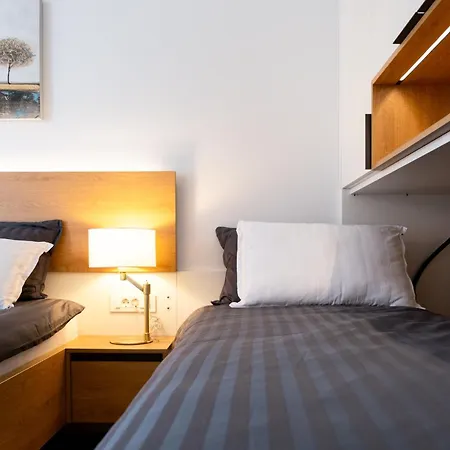 Апартаменты Masarykova - Modern 1-bedroom In Center & Free Parking Любляна