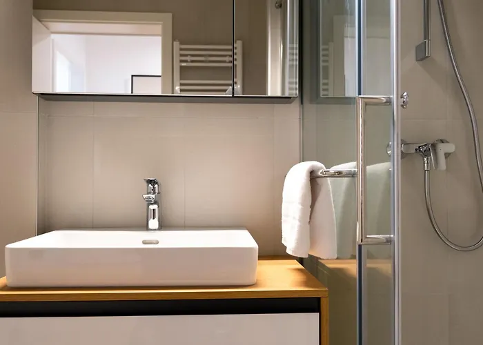 Masarykova - Modern 1-bedroom In Center & Free Parking *